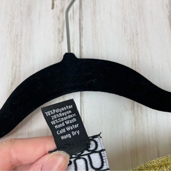 Clara Sun Woo yellow lime sweater size small - Picture 4 of 5